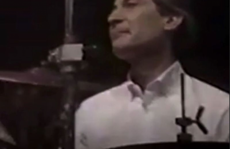 TUGA Preminuo slavni bubnjar, fanovi se opraštaju