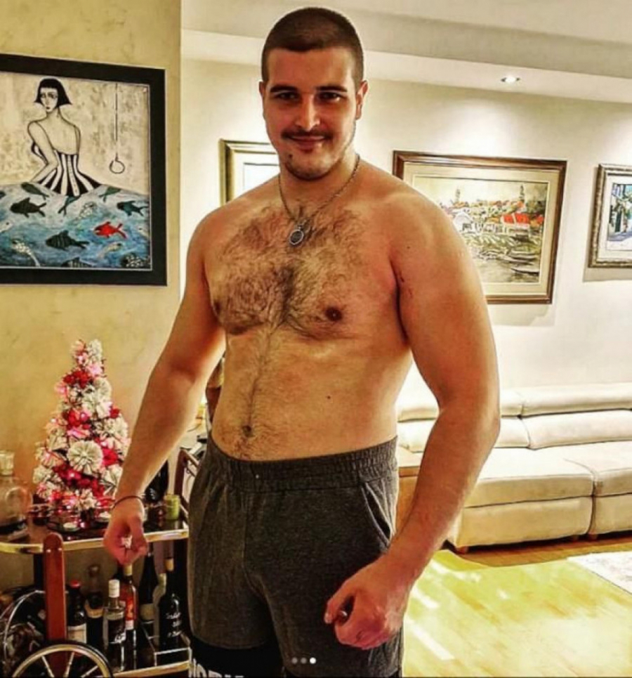 OVAJ PROBLEMATIČNI MOMAK JE VANBRAČNI SIN ZORANA ŠIJANA Privođen je i hapšen više puta zbog tuče i pucnjave, a evo u kakvom je odnosu sa Gocom! (FOTO)