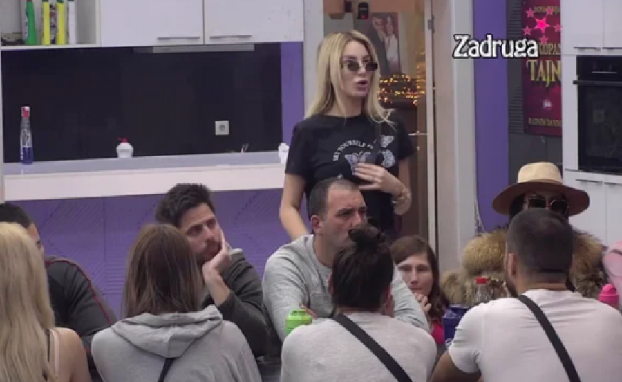 FILIP ZANEMEO NAKON SAZNANJA DA MAJA MUVA ZVEZDANA, A BILALU ŠALJE POLJUPCE U sve se umešala i Aleksandra pa izazvala neviđeni haos, potpuno ga razotkrila!