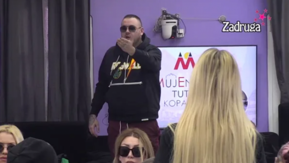 FILIP IZGOREO ZBOG JANJUŠA PA SE NEMILOSRDNO OBRUŠIO NA ALEKSANDRU Zaurlao iz sveg glasa, Nikolićeva mu zadala šok udarac!