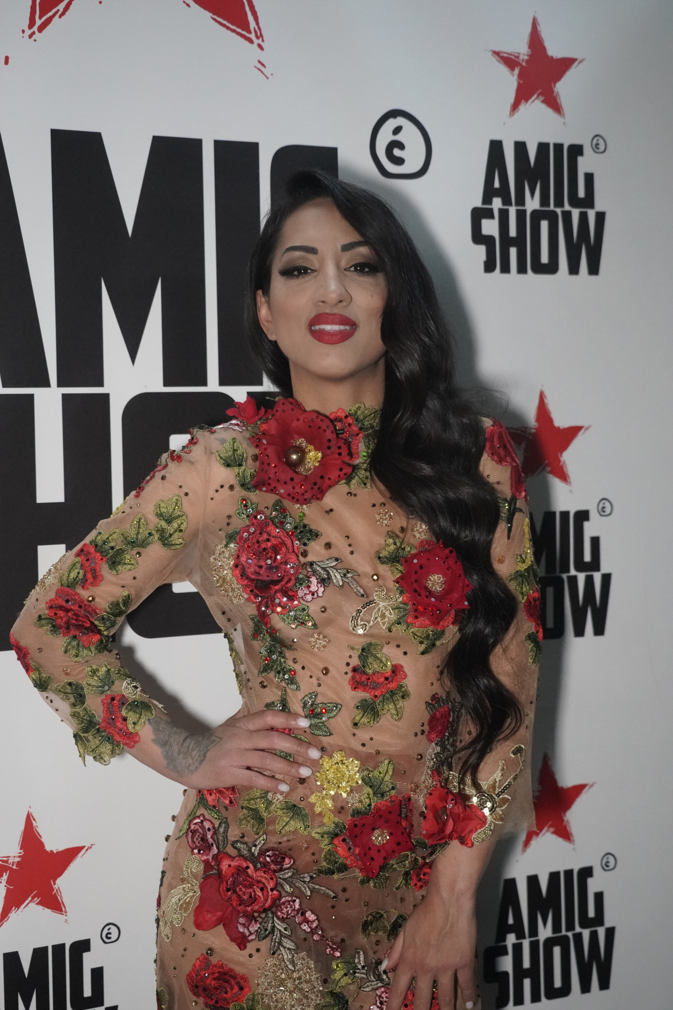 MUŽ JE VOLEO ALKOHOL I GLUMIO STROGOĆU Potresna životna ispovest Zejne, nemaština i ponižavanja obeležila su joj odrastanje