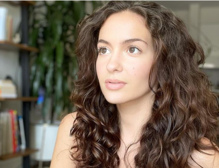 ĆERKA ZORANA CVIJANOVIĆA OSTAVLJA BEZ DAHA Nikada se ne pojavljuje u javnosti, a tek da čujete gde živi i čime se bavi! (FOTO)