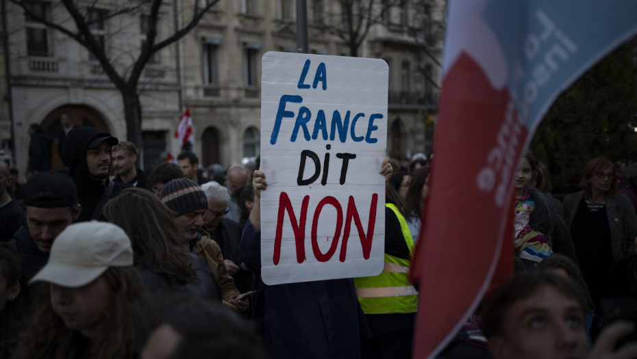 Tanjug/AP Photo/Lewis Joly