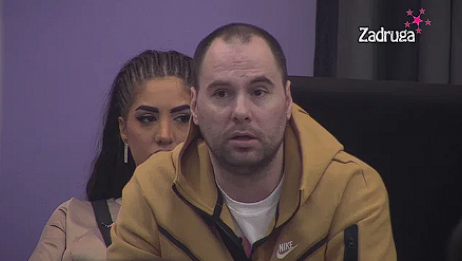 PRVI PUT SE JAVNO OGLASILA MAJKA ZVEZDANA SLAVNIĆA Van sebe rešila da prelomi i otkrije pravu istinu, on će propasti u zemlju, a o Ani šokirala sve!