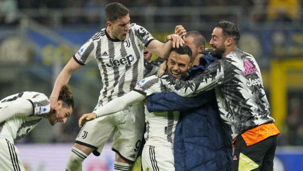 SRBIN POGODIO U VELIKOM DERBIJU ITALIJE Juventus vodi protiv Intera (VIDEO)