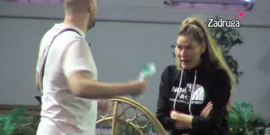 ANA PRIZNALA ZVEZDANU ŠOKANTNU STVAR Ćurčićeva ponovo pogazila sebe i svoju reč, Slavnić zanemeo!