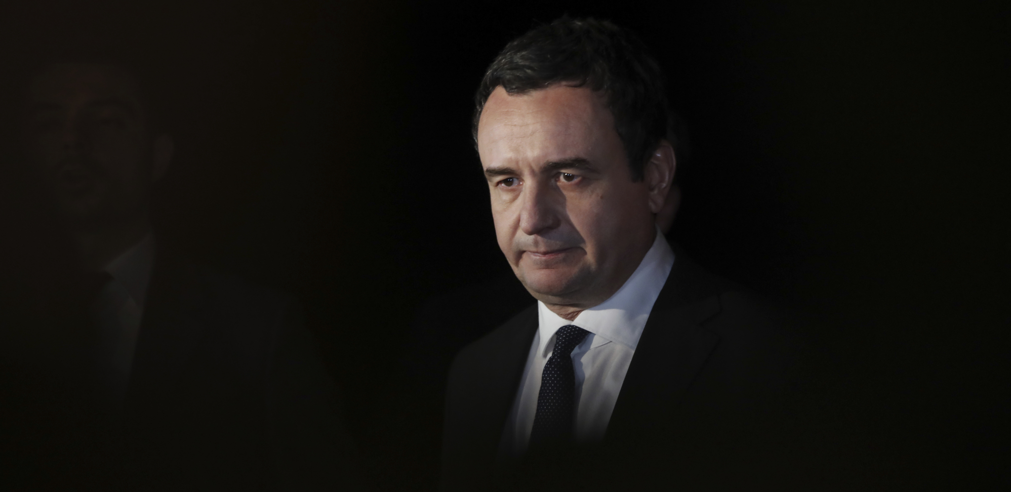 ZAHVALNICA IZ PRIŠTINE: Premijer lažne države svim srcem uz Đukanovića  - Kurtijeva podrška za brata Mila