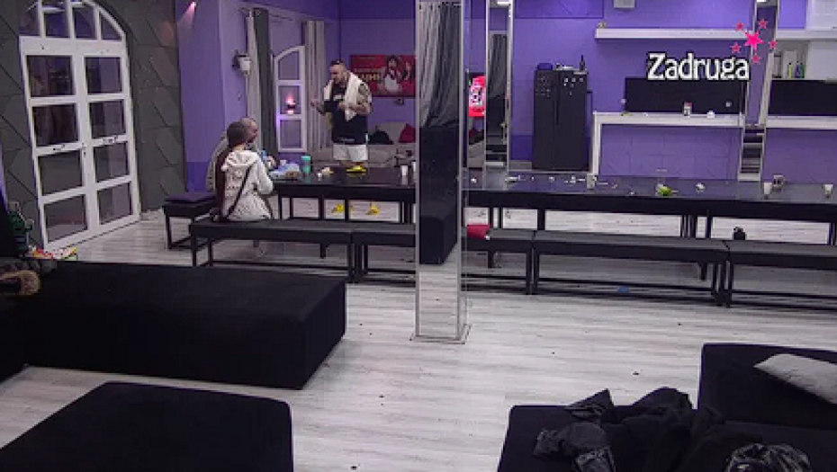 SVAĐA ZBOG ANE Anđela zamerila Zvezdanu ponašanje prema Ani, Car uporedio nju sa Dejanom: "Sve dok osećaš emociju ti grešiš"