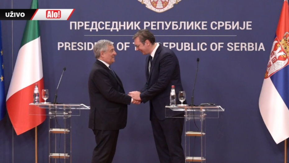 AUTO NA STRUJU PRAVIĆE SE U SRCU ŠUMADIJE Važan dan! Srbija i Italija potpisale 13 sporazuma o međusobnoj saradnji