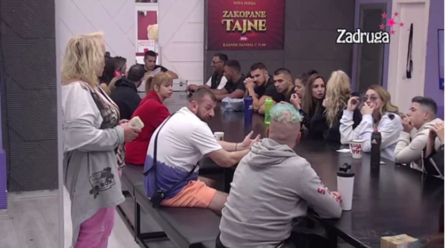 VELIKI ŠEF NEMILOSRDNO KAZNIO OVE ZADRUGARE Udario ih debelo po džepu, oni se ukopali u mestu!