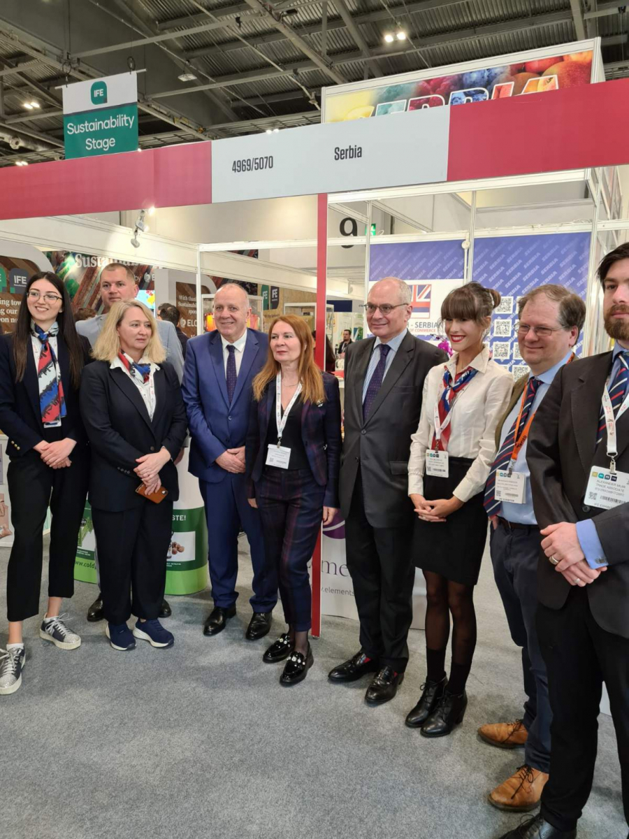 Zapažen nastup Privredne komore Vojvodine sa privrednicima iz Republike Srbije na Sajmu hrane i pića u Londonu