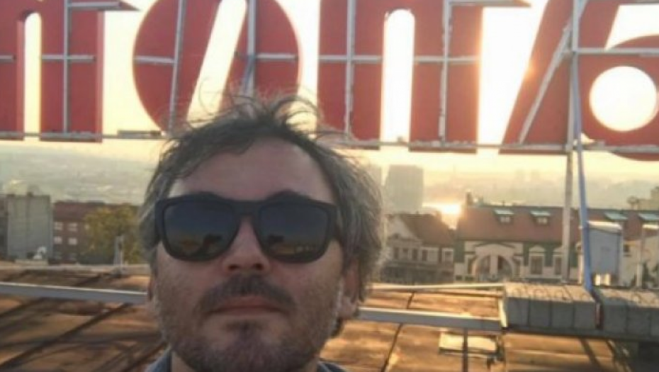 PREPOZNAJETE LI MUŠKARCA SA FOTOGRAFIJE? Sin je našeg poznatog glumca, a njegovo ime krije se iza ovih ostvarenja