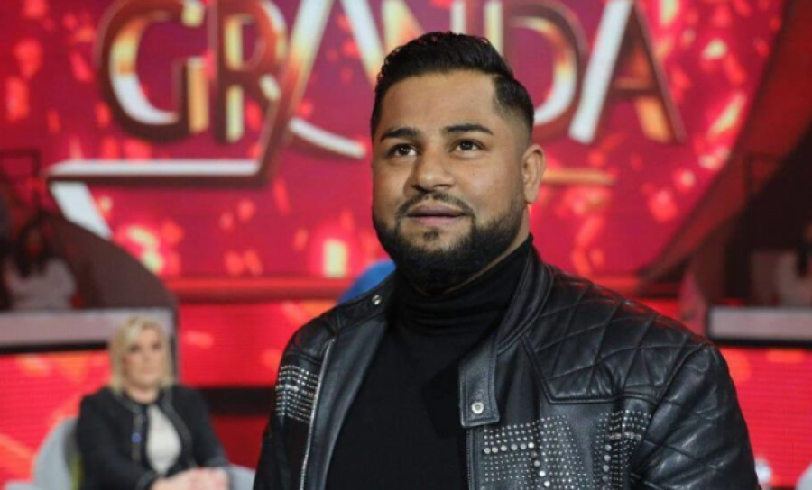 BIVŠI TAKMIČAR ZVEZDE GRANDA NE ŽELI VIŠE DA ĆUTI O SNEŽANI ĐURIŠIĆ Rešio da raskrinka sve o mitu u takmičenju, evo šta se zapravo dešava iza kamere!