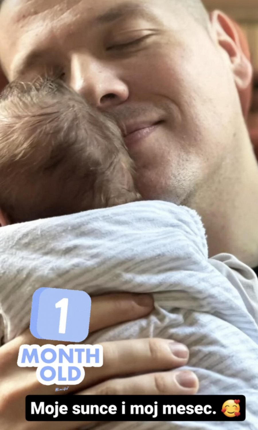 SLOBA RADANOVIĆ NA NOGAMA Evo šta se upravo dešava u njegovom domu, pevač van sebe! (FOTO)