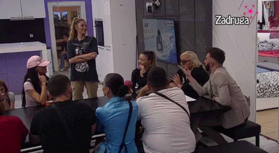 PONOVO NJIHOVA SVAĐA Zvezdan priznao da mu ne bi bilo prijatno da Ana uđe u vezu u Zadruzi, pa krenuo da je vređa