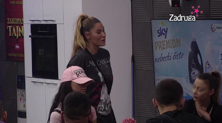 VIŠE NIJE MOGLA DA IZDRŽI Ana se rasula na komade, progovorila o svojoj deci