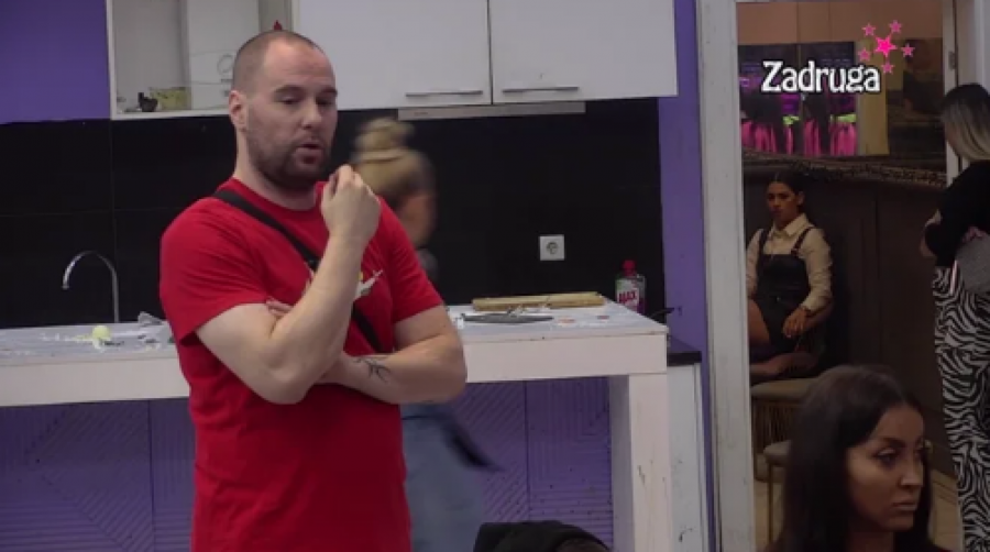 HAOS NA POČETKU Zvezdan ubeđen da bi se Ana pomirila sa njim da on to hoće, ona ga pitala samo jedno