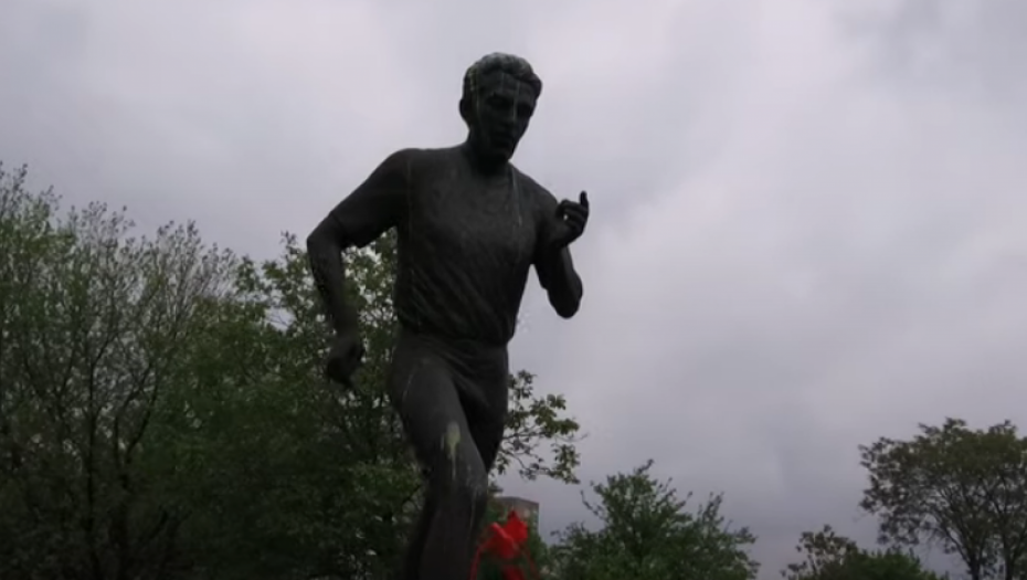 HEROJI ŽIVE VEČNO Umesto na trku otišao je u rat, poznati atletičar dao je život za Srbiju (VIDEO)