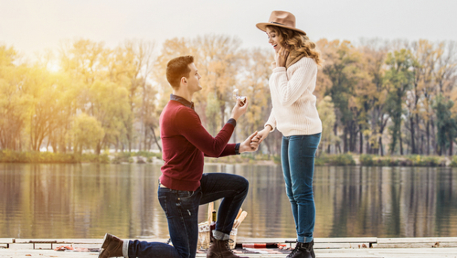 KAKAV BLAM! Odveo devojku u Veneciju i KLEKNUO pred njom, ovakvu reakciju NIJE OČEKIVAO
