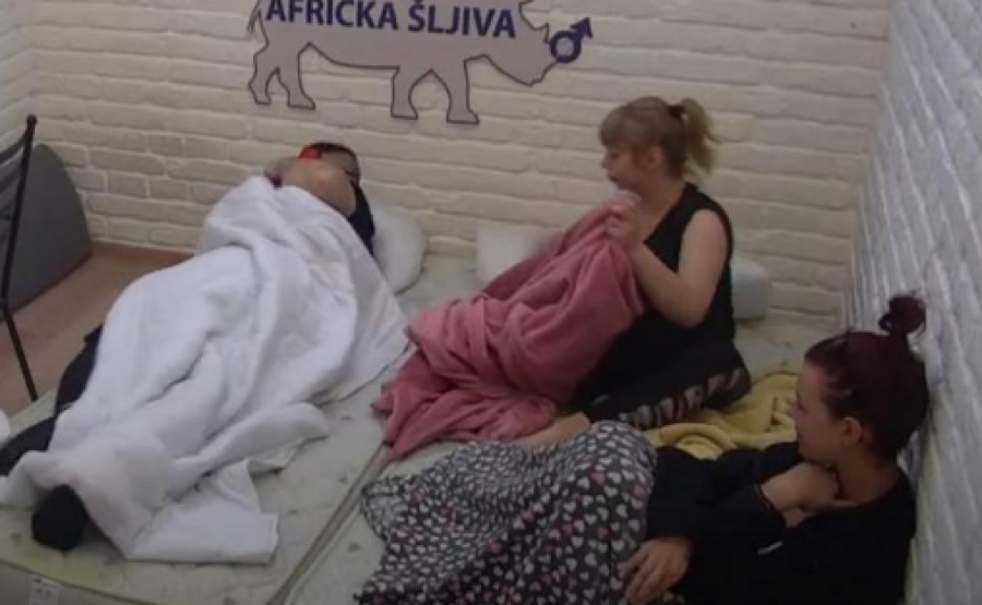 IMA POTVRDU DA JE PSIHIJATRIJSKI BOLESNIK? Anita zaprepastila gledaoce zahtevom, gora je od Miljane?