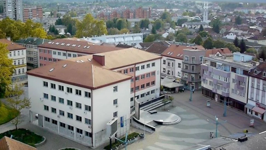 SKANDAL U BIHAĆU Optužnica protiv direktorke Doma zdravlja i ministra zdravlja!