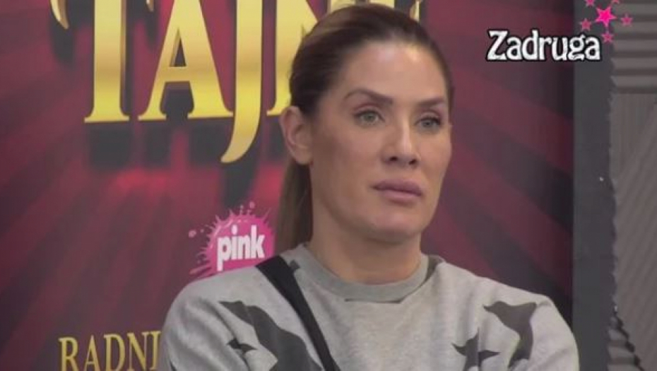 "GADI MI SE"  Ana Ćurčić presekla odnos sa Zvezdanom, pa priznala da joj se povraća od ove stvari koju Slavnić radi!