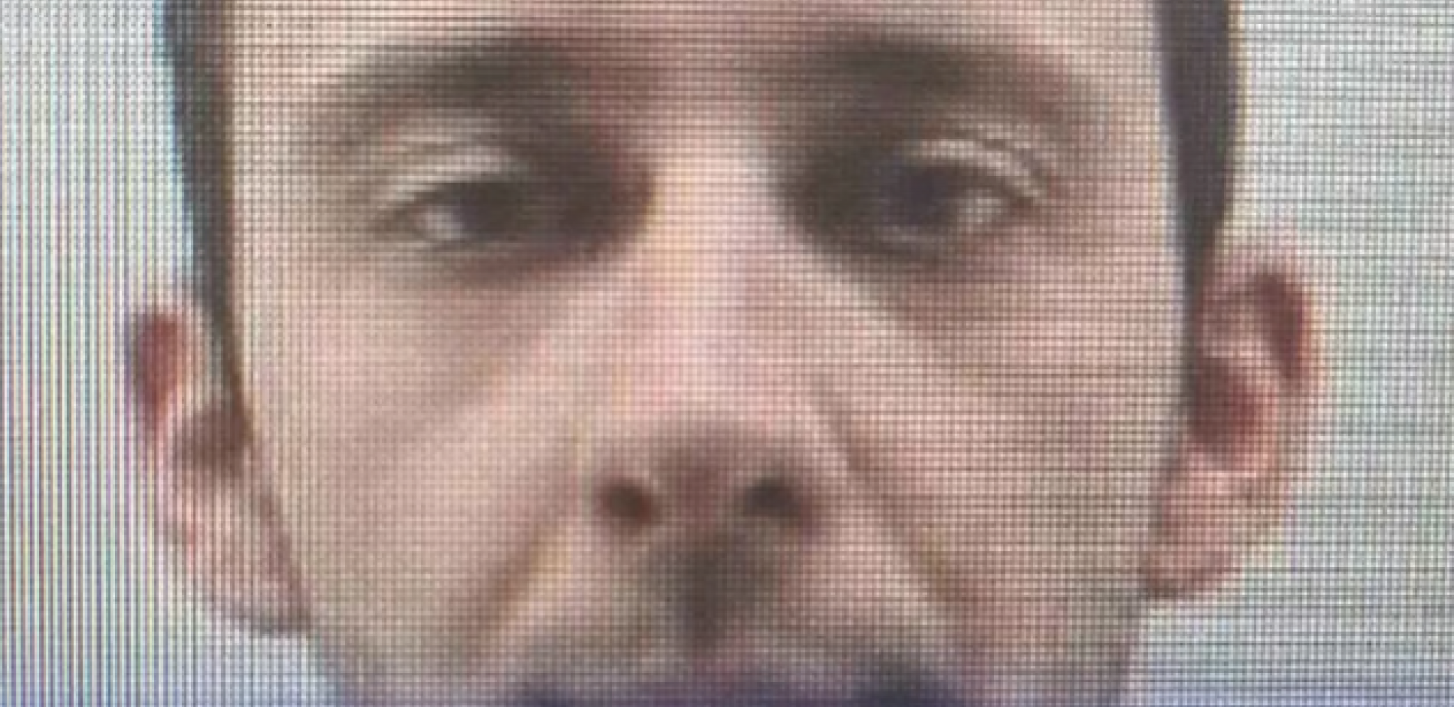 AKO GA VIDITE ODMAH ZOVITE POLICIJU Ovo je monstrum koji je držao ćerku u kadi i zlostavljao (FOTO)