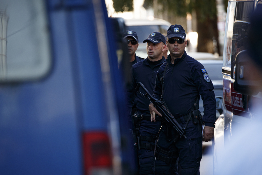 KURTI HOĆE DA ZBRIŠE SRPSKE BOLNICE, ŠKOLE I FAKULTETE! Srpski narod na Kosovu i Metohiji pod novim stravičnim udarom