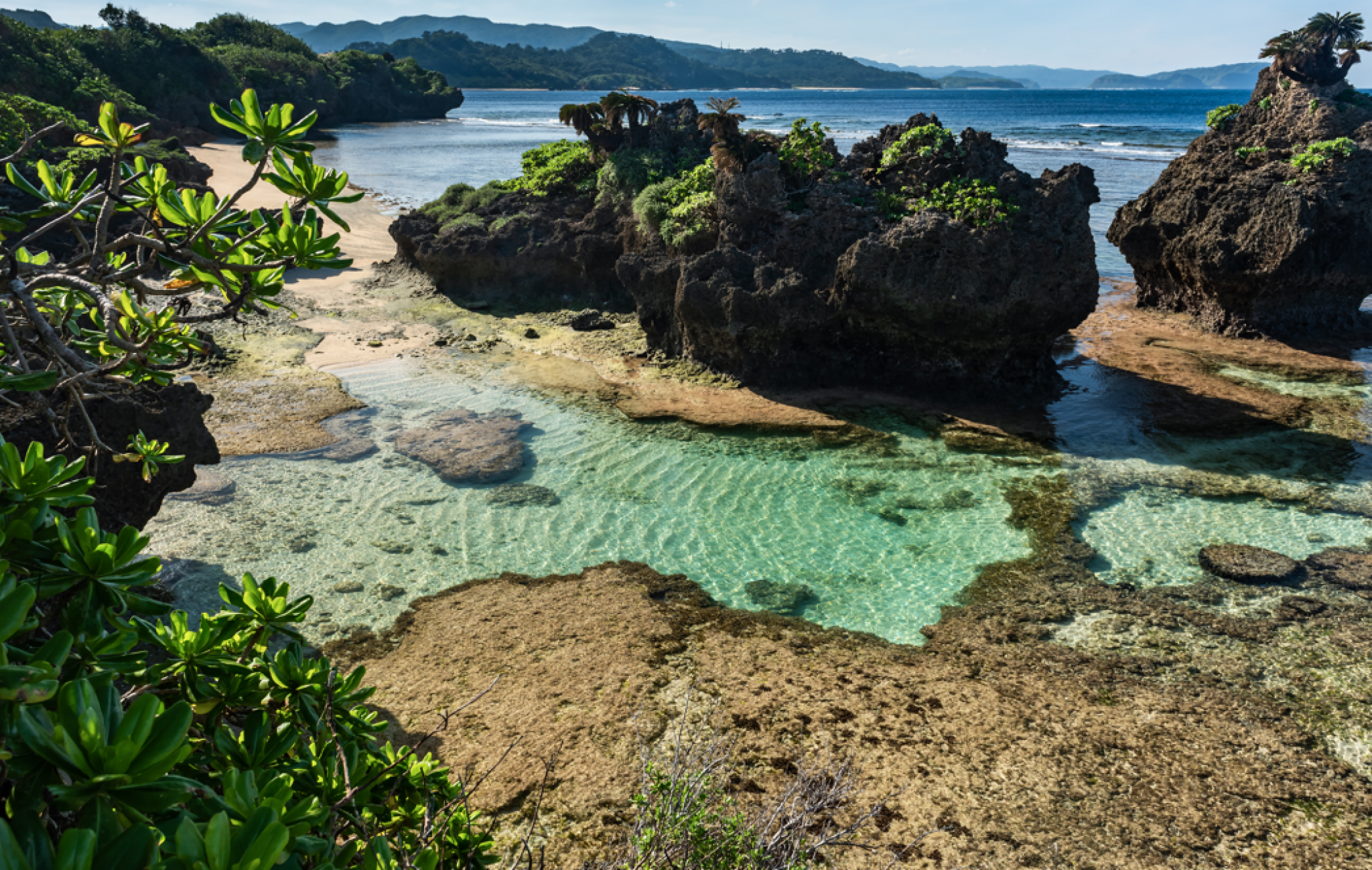JAPAN OGRANIČAVA BROJ TURISTA NA OVOM OSTRVU Ometa se svakodnevni život stanovništva