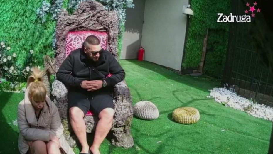 "NE ŽELIM DA IMA KOMUNIKACIJU SA MARIJOM" Skandal, Zola uveo sankcije Miljani, a od produkcije traži ovo!