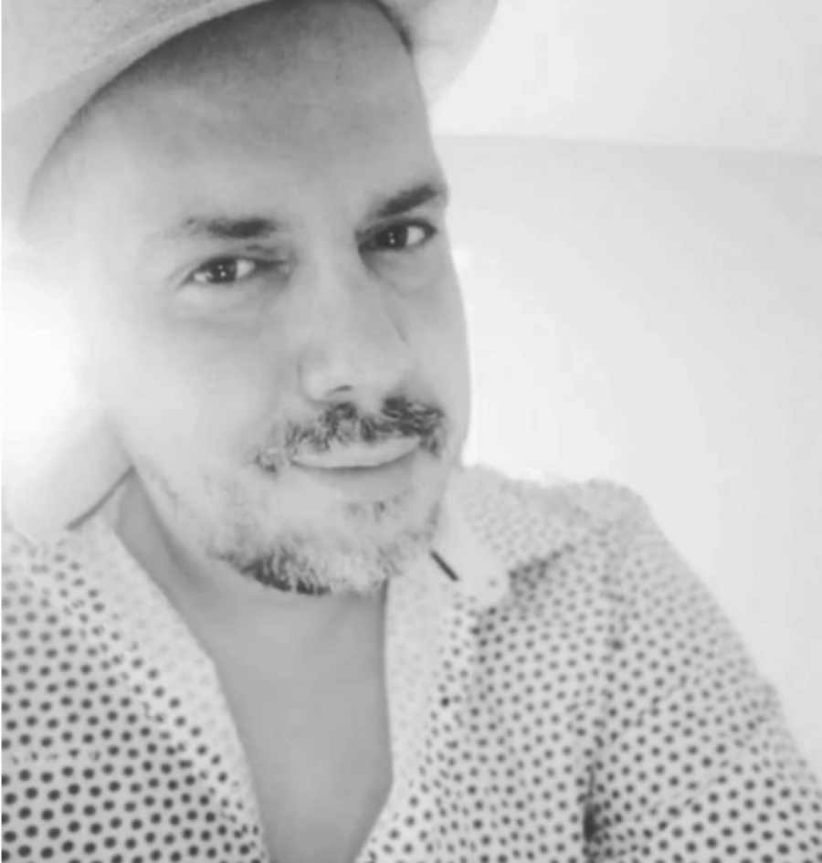 POKUŠAO SAMOUBISTVO, PROMENIO VERU I IME, PRAVIO SKANDALEN I BIO UHAPŠEN Bojan Tomović odjednom nestao i povukao se, a evo zbog čega se najviše kaje!