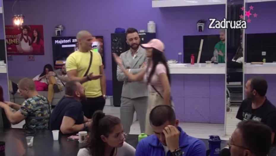 SRAMOTNO! Marko Marković otkrio koja Zadrugarka ga je molila za intimne odnose, ona propala u zemlju od sramote!