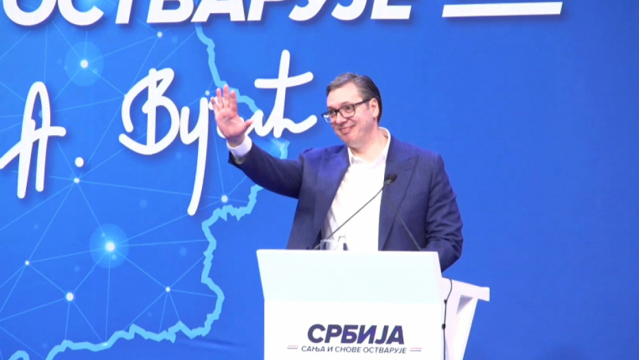 PROSEČNA PLATA 1.000 EVRA, PENZIJA 450 Vučić: Evo čime nisam zadovoljan