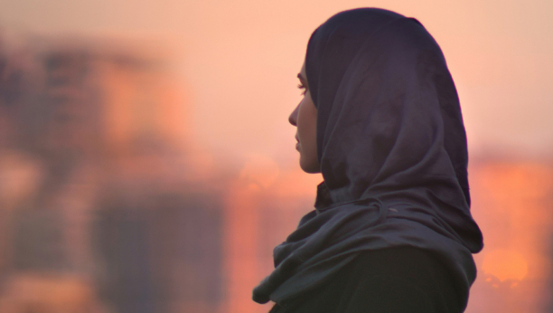 ŠEF IRANSKOG PRAVOSUĐA: "Žene bez hidžaba će biti krivično gonjene bez milosti"