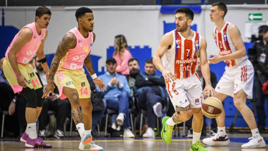 ZVEZDA SE KOCKALA, ALI IPAK SPREČILA SENZACIJU Crveno-beli na krilima Kampaca i Dobrića slavili u Hali sportova