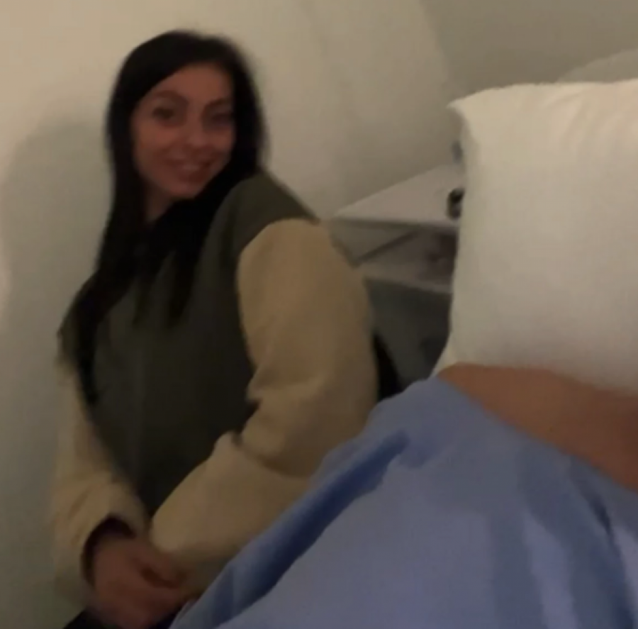 HITNO HOSPITALIZOVAN DARKO LAZIĆ Pevač zajecao na sav od glas zbog bolova, bled i malaksao, došlo i do krvarenja (FOTO)