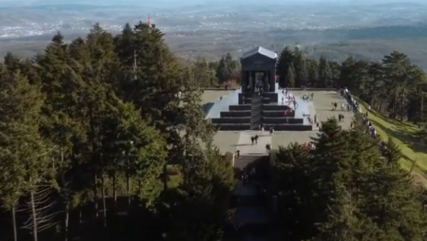 EVO KO JE BIO ZMAJ OD AVALE Spomenik Vasi Čarapiću nalazi se na ovoj planini i svedoči njegovom junaštvu (FOTO)