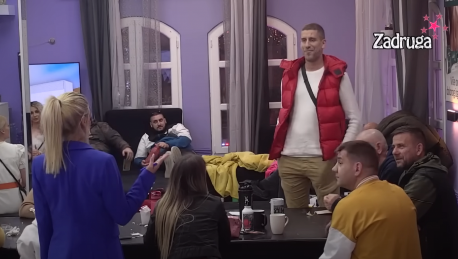 PALO RAZOTKRIVANJE Rodni se grčevito bori, dok Miljana  Popović demantuje da su bili intimni, zadrugari tvrde da postoji nešto više između njih