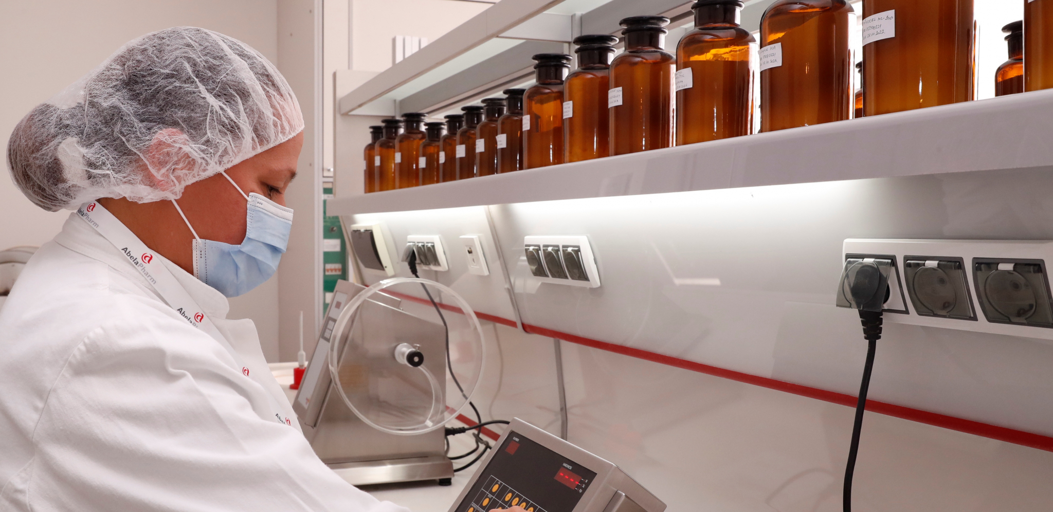 PRIZNANJE ZA KVALITET, INOVACIJE I PROFESIONALNOST  Probiotic Excellence Center AbelaPharm u fokusu evropskih gastroenterologa