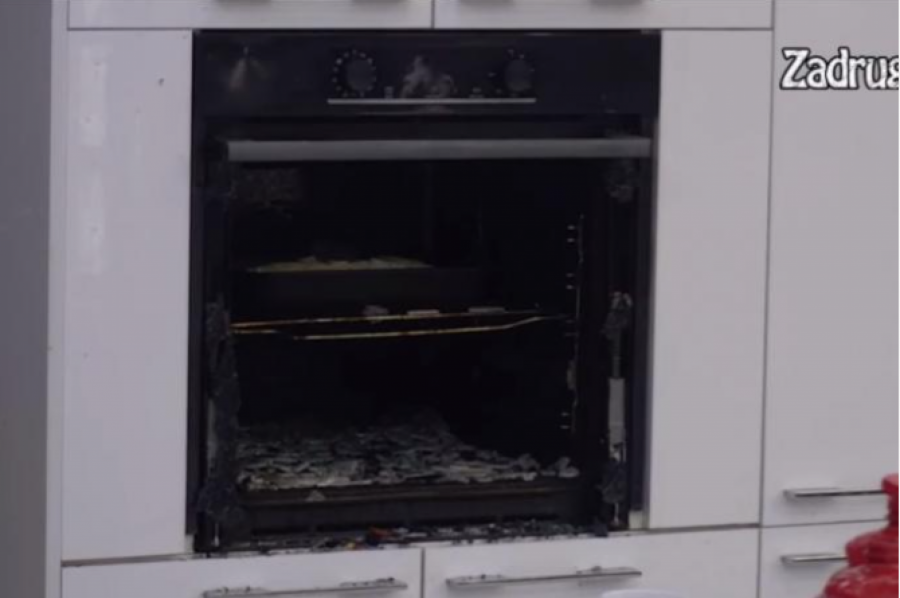 JANJUŠ POBESNEO PA NAPRAVIO KARAMBOL Zadrugari zanemeli zbog njegovog ponašanja (FOTO)