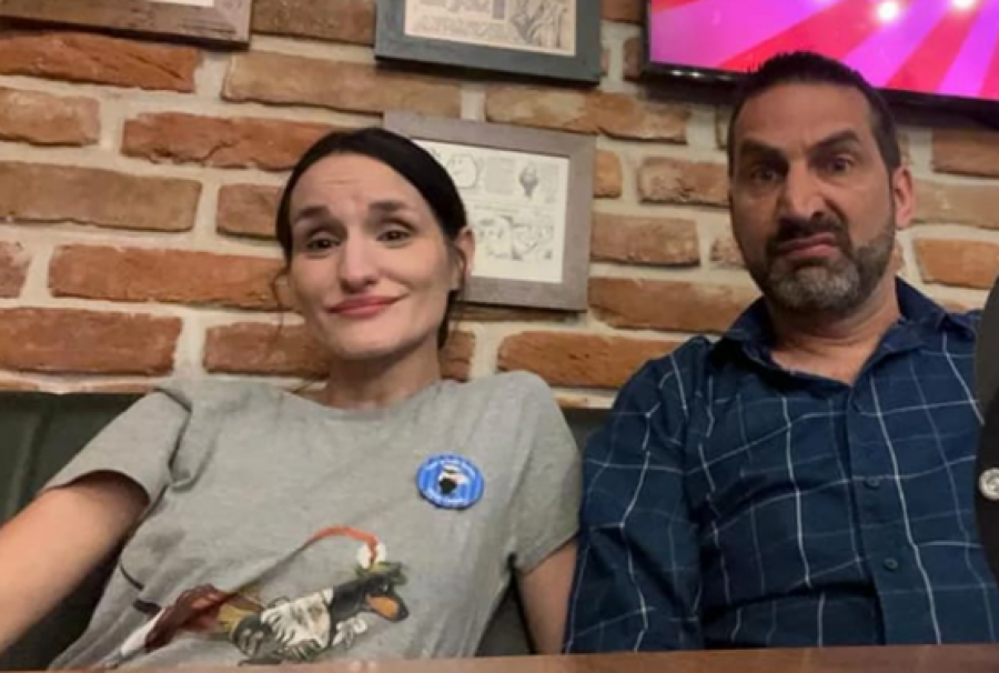 OVO JE MISTERIOZNI DEČKO ĆERKE ĐORĐA BALAŠEVIĆA Krije ga i čuva od svih, konačno isplivala njihova zajednička fotka! (FOTO)