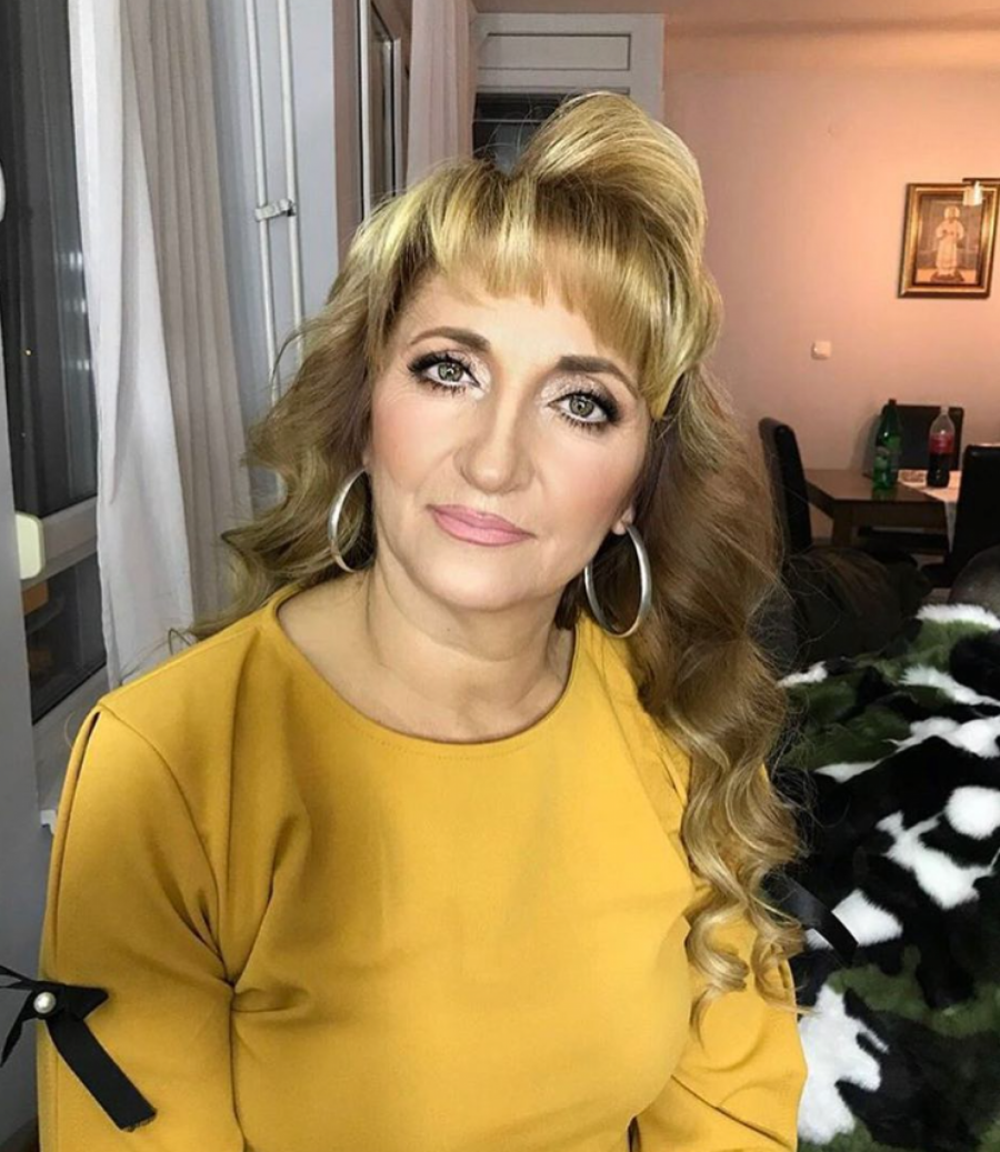 MAJKA TEODORE DŽEHVEROVIĆ NA IVICI NERVNOG SLOMA ZBOG GOLIH FOTKI Džehva otkrila sve o saradniku koji ucenjuje njenu ćerku