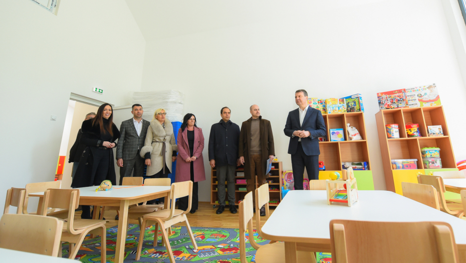 MIROVIĆ U SEFKERINU OTVORIO NOVI VRTIĆ Devedesetoro dece će biti upisano