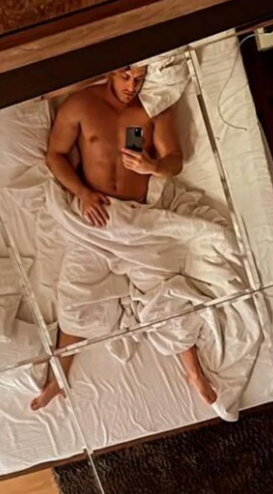 SKANDAL David Dragojević potpuno go, isplivala fotografija, munjevito se širi mrežama! (FOTO)