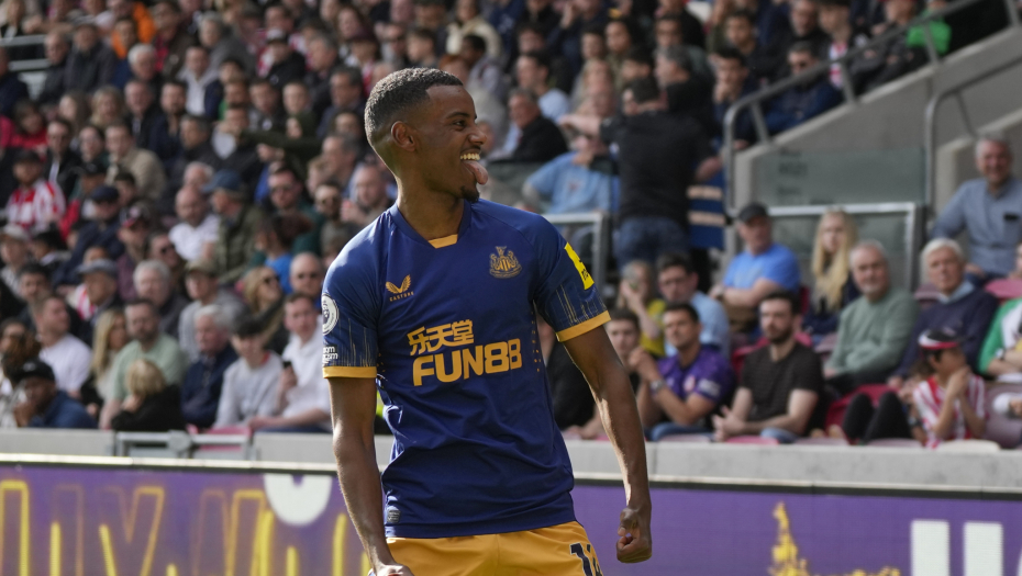 BARSELONA KUPUJE U PREMIJER LIGI? Katalonci žele napadača crno-belih