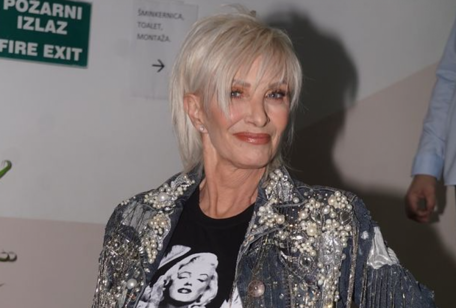 ZA SVOJU KARIJERU MOŽE DA ZAHVALI LEPI I USNIJI! Cakana otkrila detalje sa početka karijere, a evo kako je potrošila prvi honorar!