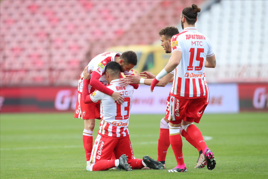 CRVENA ZVEZDA IDE PO NAJRANIJU TITULU U ISTORIJI KLUBA Šampion Srbije ima sjajnu priliku da obori tri rekorda do kraja sezone
