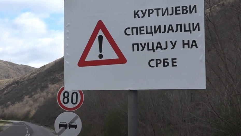 "KURTIJEVI SPECIJALCI PUCAJU NA SRBE" Kod Bistričkog mosta osvanulo upozorenje na šiptarske teroriste