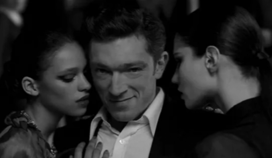 NEKI ĆE DA PUKNU OD MUKE Danijela Dimitrovska zavela bivšeg muža Monike Beluči, mazi je po nogama i zavodi (FOTO)