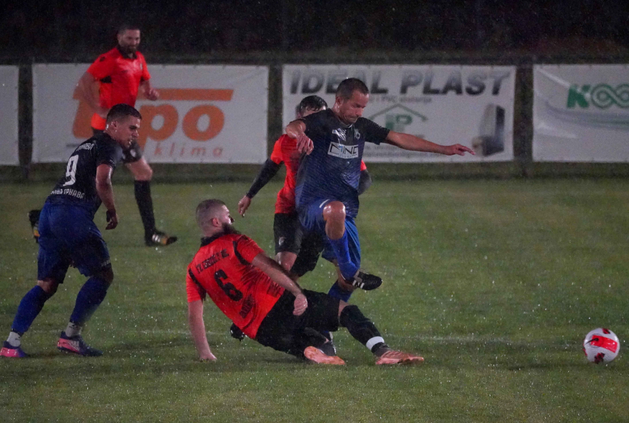 REFLEKTORI, A MRAK Pljušte kazne Šumadincima zbog propusta: Oduzeta četiri boda